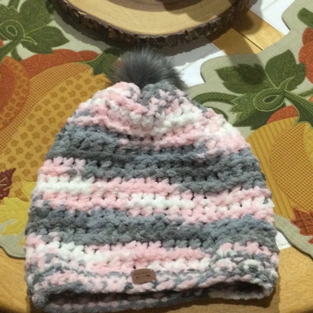 Handmade Chic Striped slouchy Beanie with Pom Pom - Picture 8 of 8